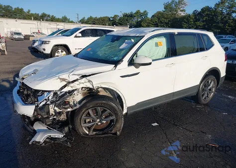 2022 Volkswagen Tiguan 2.0T Se from USA, damaged, VIN 3VV2B7AX9NM171729